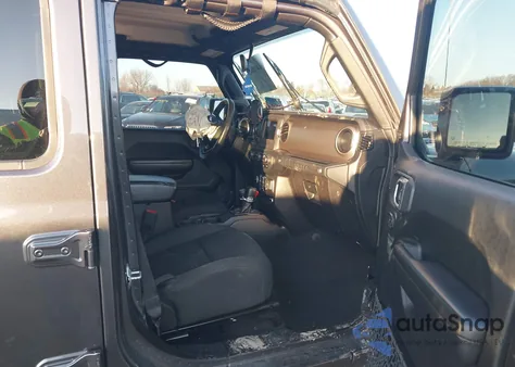 2018 Jeep Wrangler Unlimited Sport S 4X4 z USA, uszkodzony, nr VIN 1C4HJXDG5JW275071